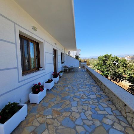 Guesthouse Redilka Εξαμίλιο Εξωτερικό φωτογραφία