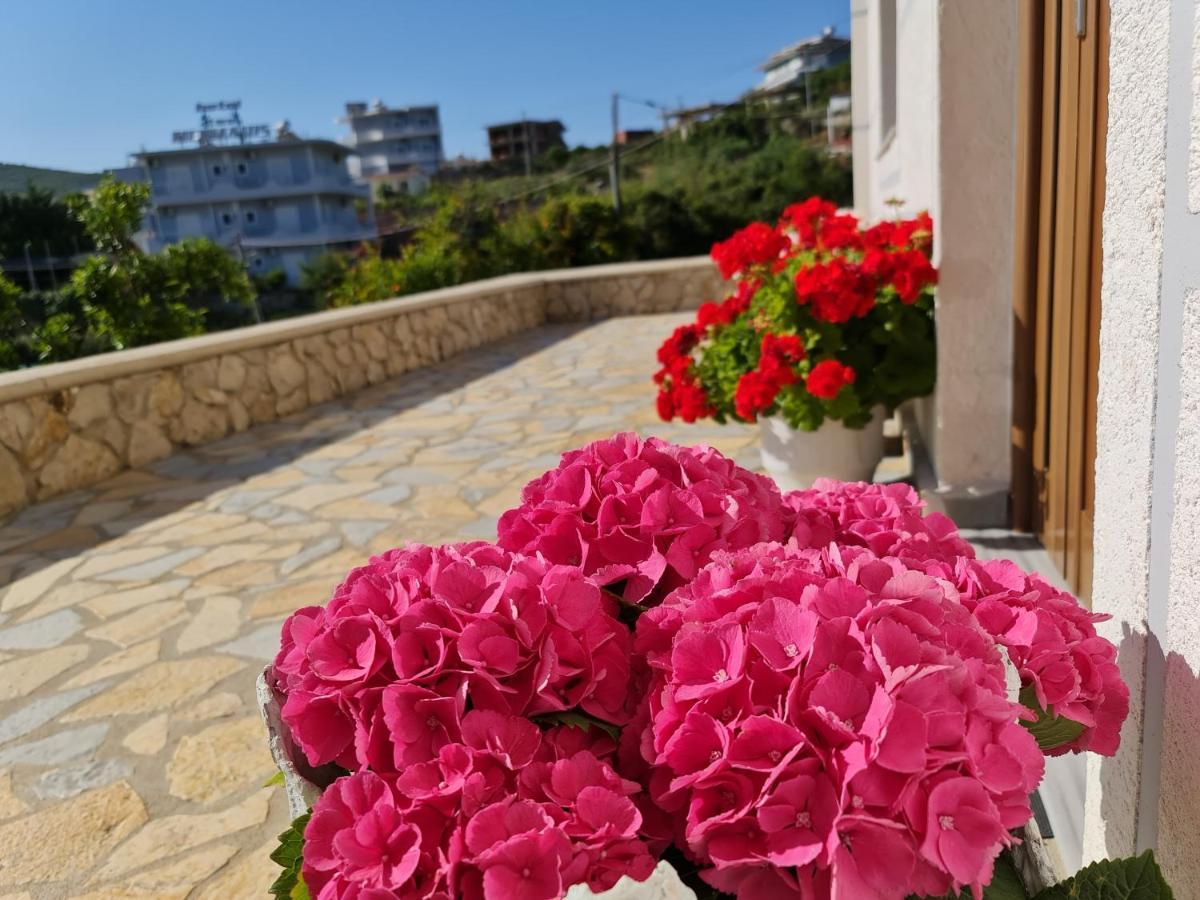Guesthouse Redilka Εξαμίλιο Εξωτερικό φωτογραφία