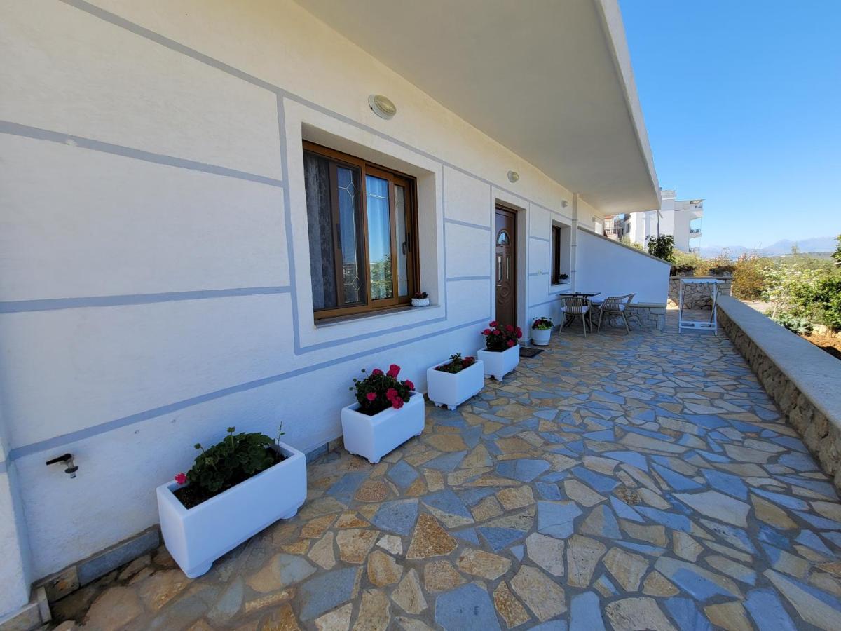 Guesthouse Redilka Εξαμίλιο Εξωτερικό φωτογραφία