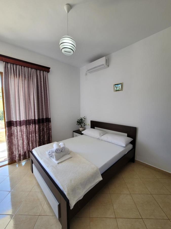 Guesthouse Redilka Εξαμίλιο Εξωτερικό φωτογραφία