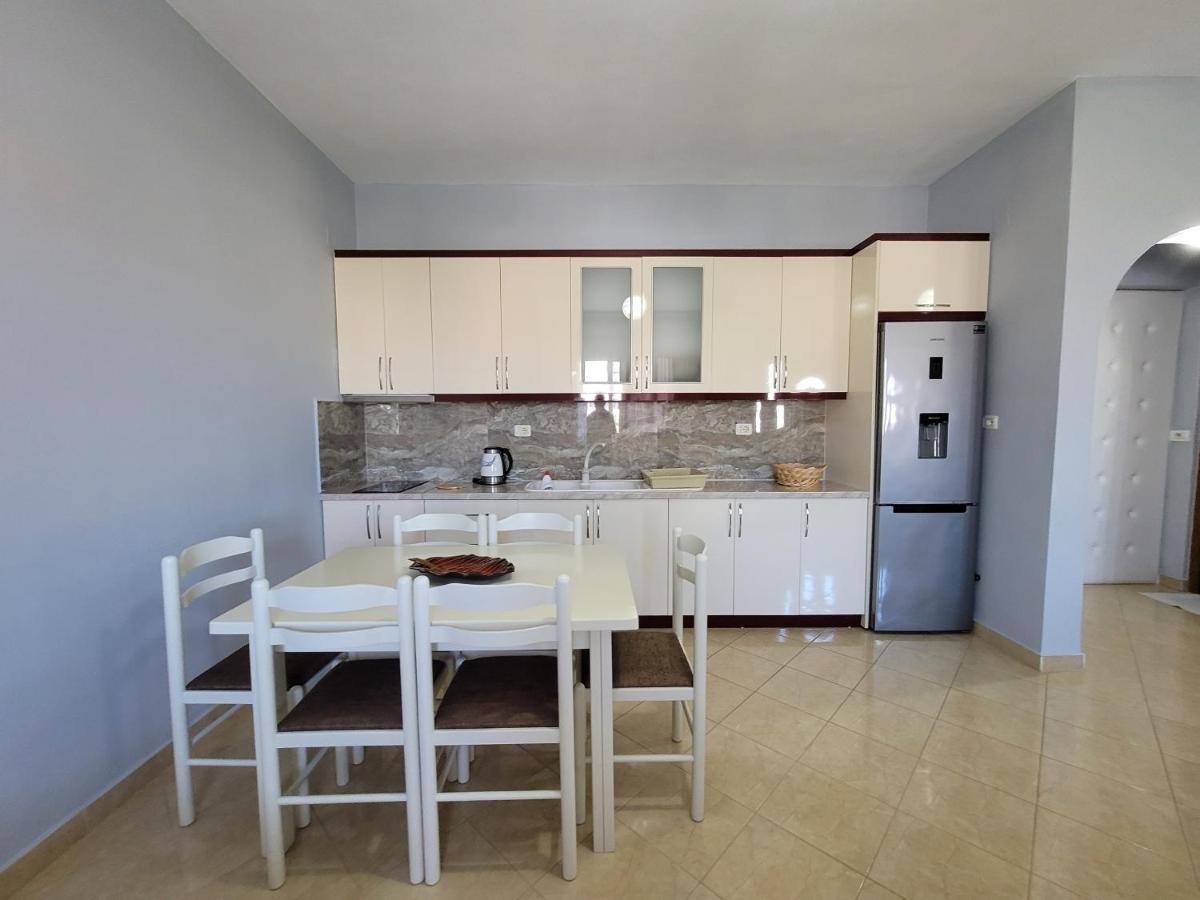 Guesthouse Redilka Εξαμίλιο Εξωτερικό φωτογραφία