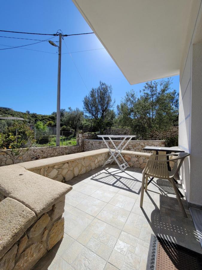 Guesthouse Redilka Εξαμίλιο Εξωτερικό φωτογραφία